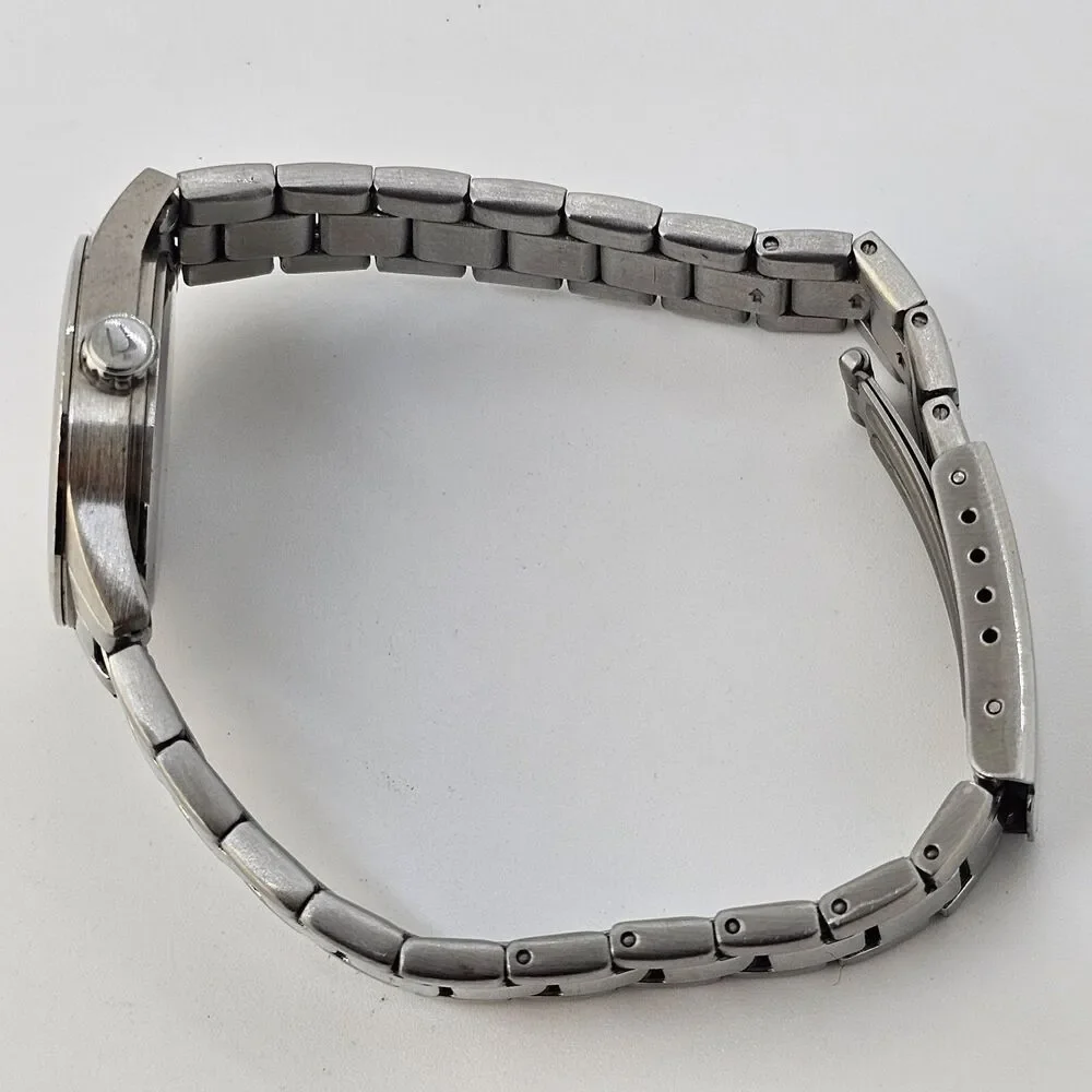 Bulova Women's Watch 28MM Gray Dial Bracelet‎ Band 7.5